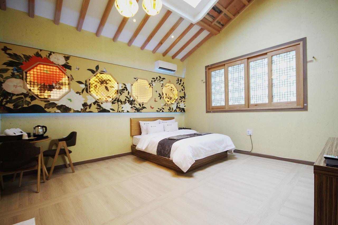 Jeonju Hanok Hotel Kung Екстериор снимка